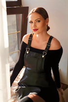Ukrainian girl iryna from mykolaiv with Light Brown hair age 39 photo-2