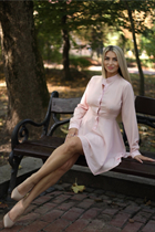 Chica de geneve viktoria con pelo Rubio y edad 38 photo-9