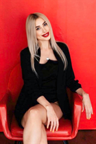 Fille célibataire ukrainienne yevheniia de rome avec Chatain clairs cheveux, âge 28 photo-12
