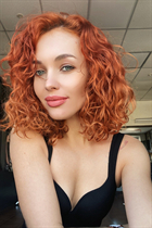 Chica de petropavlovsk maria con pelo Castaño y edad 34 photo-1