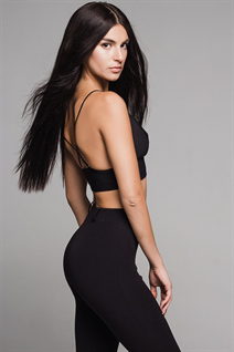 Gorgeous Ukrainian woman ekaterina from kyiv with Dark Brown hair age 33
