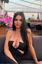 Ukranian bride karina from kiev with Black hair age 31 photo-5
