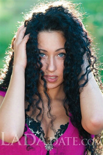 Addresses hot Russian women olesya from mariupol with Dark Brown hair age 29