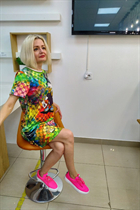 Ukrainian pretty girl yana from kiev with Blonde hair age 43 photo-8