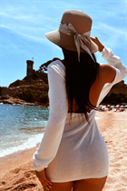 Mariée de london yulia avec Noirs cheveux, âge 29 photo-8