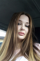 Épouse d'Ukraine yuliia de kharkov avec Chatain clairs cheveux, âge 37 photo-4