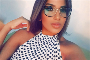 Novia de madrid diana con pelo Rojo y edad 37 photo-17