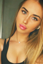 Rencontre fille ukrainienne yevheniia de kiev avec Chatain clairs cheveux, age 21 photo-19