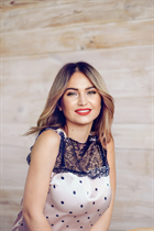 Hermosa novia ucraniana elena de kiev con pelo Marrón claro y edad 36 photo-16