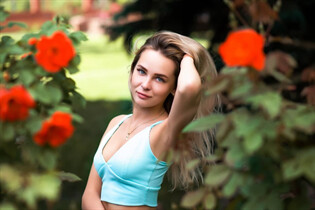 Ukrainian girl model kseniya from krivoy rog with Blonde hair age 30 photo-35