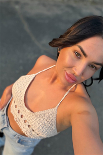 Ukrainian lady olga from odesa with Black hair age 35