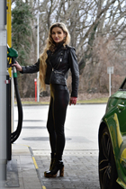 Fille de bratislava kamila aux cheveux Blond, age 43 photo-6