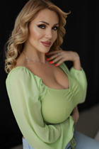 Fille ukrainienne pour le mariage oksana de sumy avec Blond cheveux, âge 46 photo-1