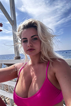 Bride from toronto inna with Blonde hair age 26 photo-11