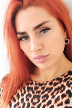 Hermosa mujer de Ucrania yana de kyiv con pelo Rojo y edad 45 photo-6