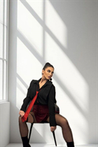 wroclaw bride taisiya with Light Brown hair age 37 photo-10