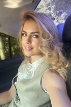 Date ukrainian girl valentina from kiev with Blonde hair age 41 photo-7