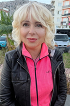 Girl from houston tatiana with Blonde hair age 58 photo-34