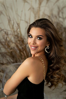 Femme célibataire ukrainienne anna de vinnitsa avec Brunette cheveux, âge 22