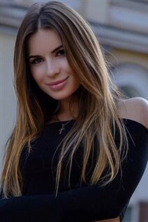 Ukrianian women elizaveta from kiev with Blonde hair age 29