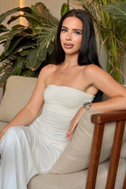 Beautiful Ukrainian bride karina from kiev with Black hair age 25 photo-1