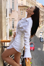Bride from barcelona saniya with Black hair age 28 photo-6