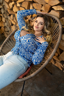 Ukrainian pretty girl anna from lviv with Blonde hair age 41