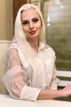 Mariée de milan victoria avec Blond cheveux, âge 49 photo-15