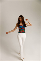 Épouse d'Ukraine olena de lviv avec Noirs cheveux, âge 24 photo-3