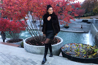 Perfect woman svetlana from besançon with Dark Brown hair age 45 photo-7