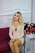 Bride from london oksana with Blonde hair age 48 photo-4