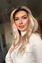 Ukrainian woman for marriage violetta from kharkiv with Blonde hair age 43 photo-9