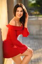 Gorgeous Ukrainian bride irina from nikolaev with Black hair age 32 photo-17
