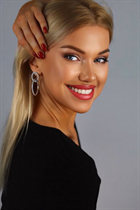 Ukrainian lady kateryna from kiev with Blonde hair age 39 photo-9