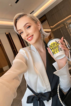 Pretty girl irina from london with Blonde hair age 35 photo-17