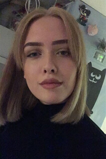 Ukrainain women anastasia from odessa with Blonde hair age 20