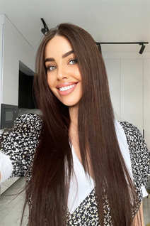 Pretty ukrainian lady maria from kharkiv with Dark Brown hair age 23