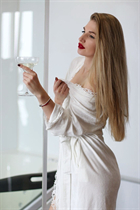 Ukrainian girl model alena from cagliari with Blonde hair age 31 photo-1
