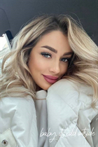 Perfect woman inna from milano with Blonde hair age 31 photo-1