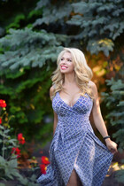 Jolie fille ukrainienne elena de kharkov avec Blond cheveux, âge 44 photo-4