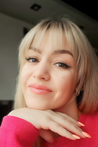 Mariée ukrainienne anastasiia de mykolaiv avec Blond cheveux, âge 41 photo-17