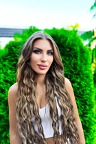 Dating a german woman karyna from bremen with Light Brown hair 25 years old photo-11