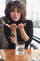 Dating a ukrainian woman diana from kiev with Black hair age 41 photo-8