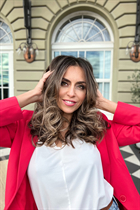 Dating a german woman svetlana from berlin with Light Brown hair 44 years old photo-11