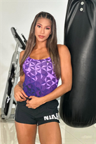 Girl from panama rosemary with Dark Brown hair age 25 photo-5