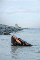 tampa bride cristiana with Dark Brown hair age 41 photo-5