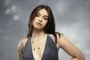 Slavic women lilia from ivano-frankovsk with Black hair age 20 photo-11