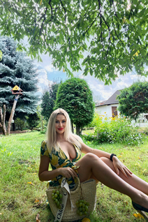 Épouse d'Ukraine maryna de kremenchuk avec Blond cheveux, âge 33