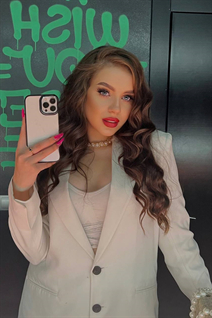 Dating moldovan girl vlada from taul with Dark Brown hair age 21
