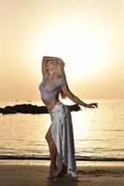 Dating ukrainian woman tetiana from brovary with Blonde hair age 42 photo-2